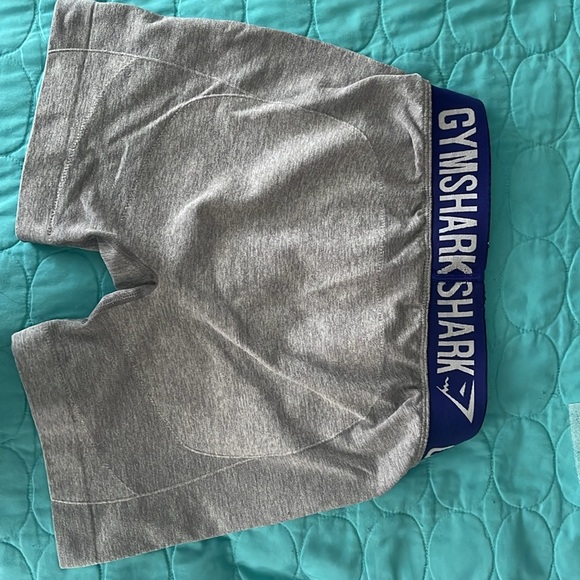 Gymshark grey activewear shorts.  Grey.  Worn a handful of times. Size small. - Picture 4 of 6